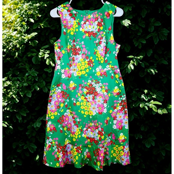 Preppy Green Floral Sleeveless Sundress • Size 6 • Colorful Midi Sundress - Picture 1 of 15